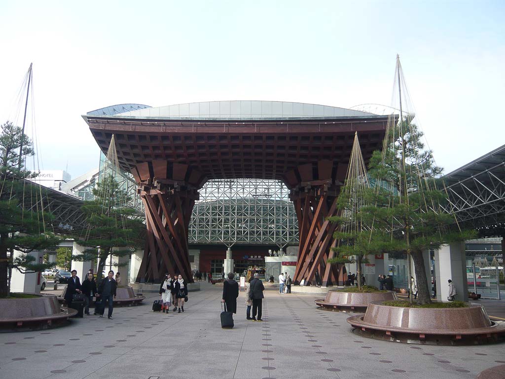 金沢駅
