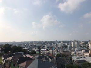 坂の多い町　横浜