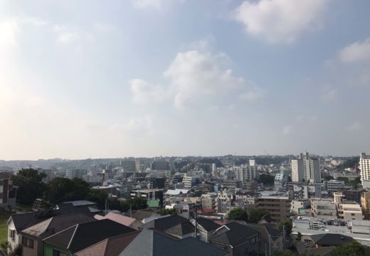 坂の多い町　横浜